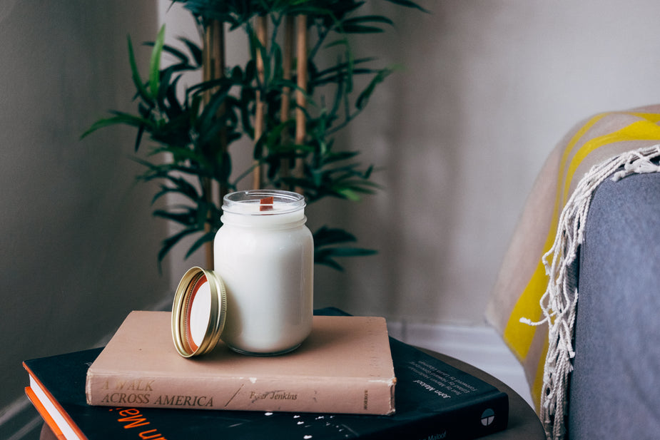 Vanilla Scented Candle in Jar for Indoor Use